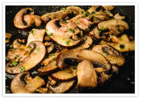 Funghi Trifolati (Sautéed Mushrooms with Parsley and Garlic)